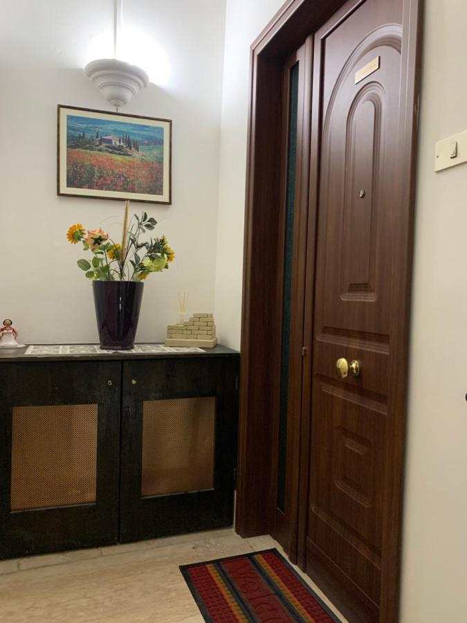 Domenica Rooms เลชเช ภายนอก รูปภาพ